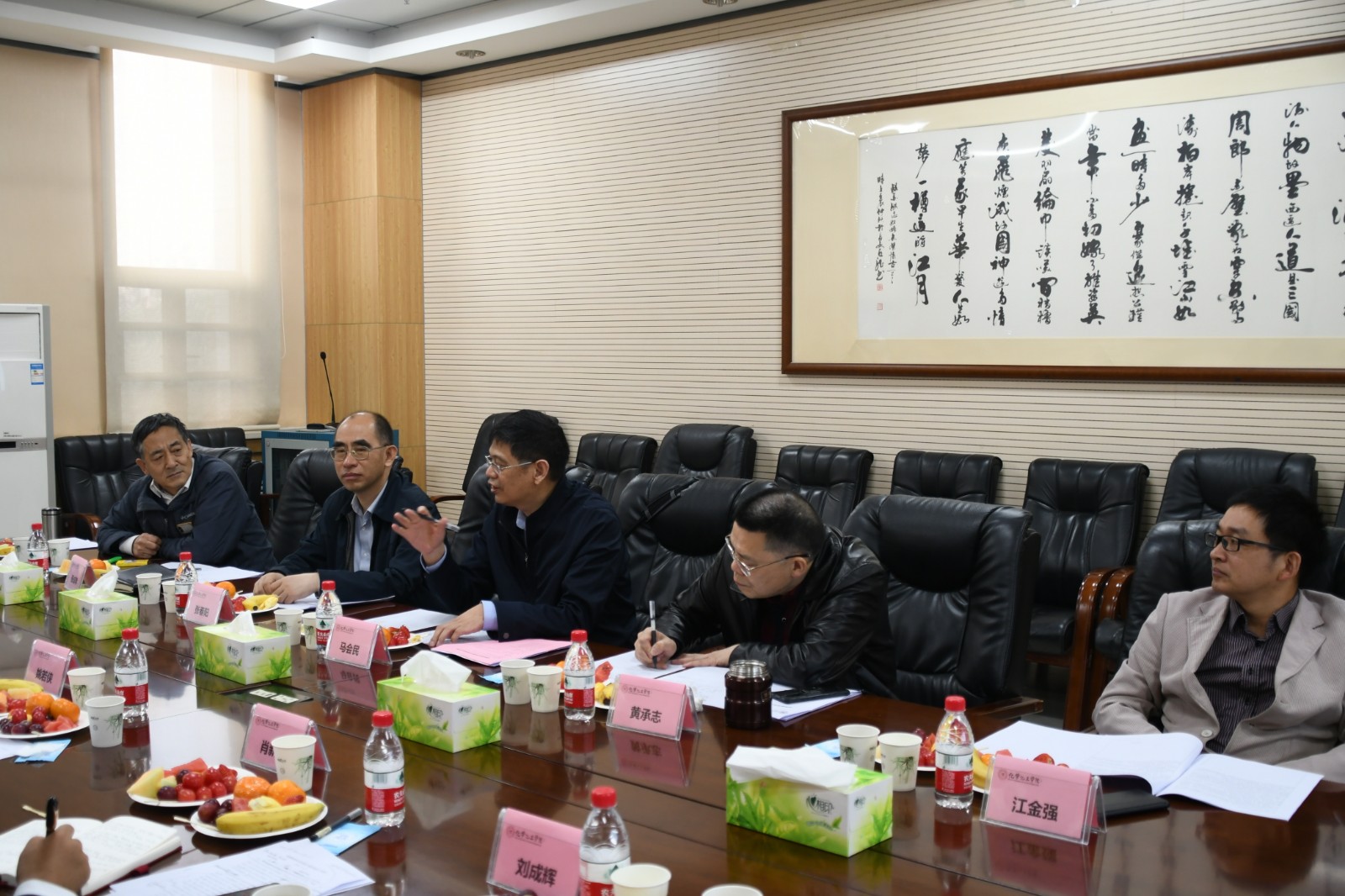 DSC_5298.JPG DSC_5298.JPG